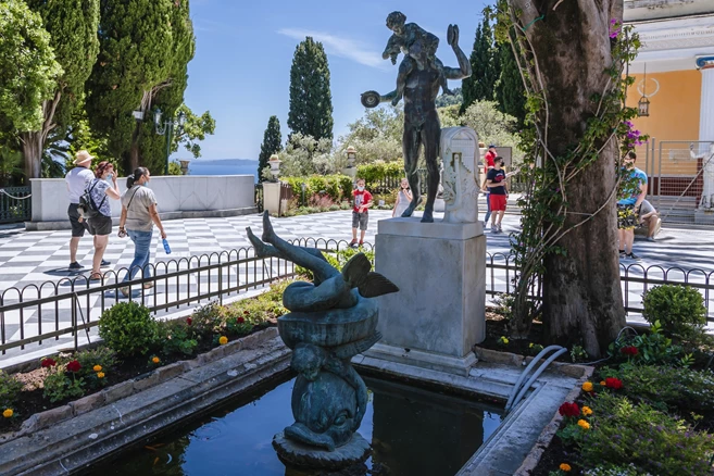 Fountain on a terrace in Achilleion palace