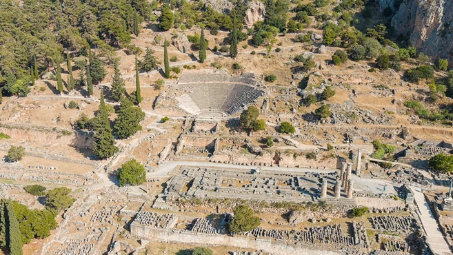 Ruinas en Delfos