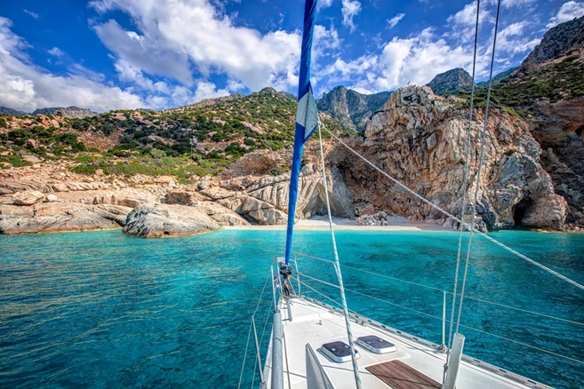 Ikaria Seychelle beach view for a sailboat