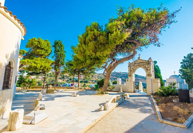 Village of Lekfes, Paros