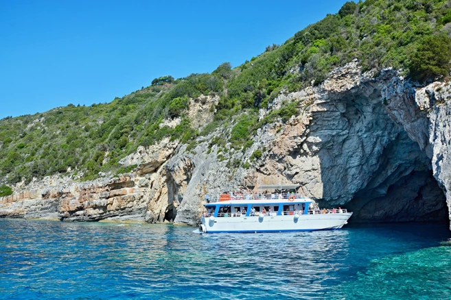 Paxos guided tour to the sea caves