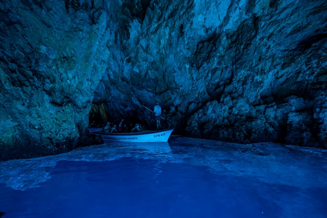 Bisevo Blue Cave, Croatia Cruise from Split to Dubrovnik